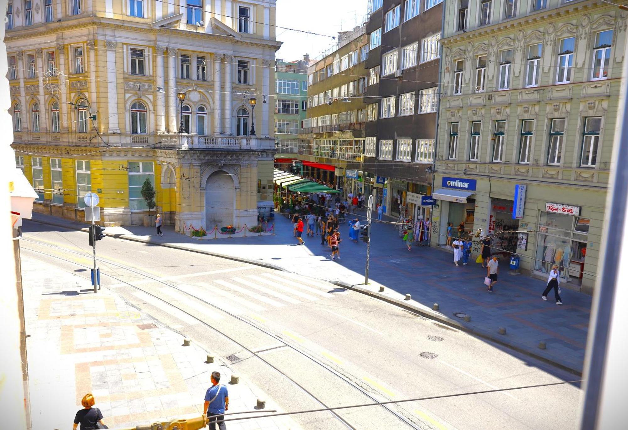 Lux Medina Apartments Sarajevo Luaran gambar